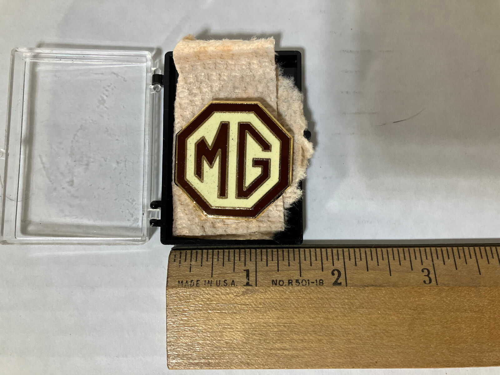 MG Auto Pin Enamel metal Badge Minamel collectors series