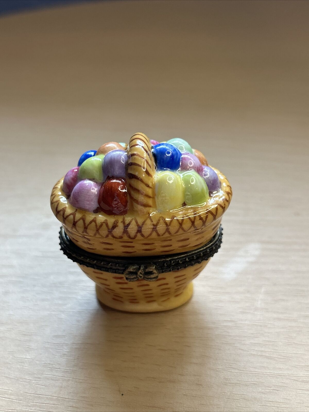 Vintage Easter Basket w/ Eggs Jelly Beans Porcelain Hinged Trinket Box