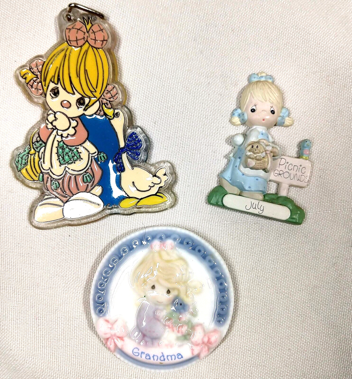 Vintage Precious Moments items porcelain & July magnets 1990 keychain