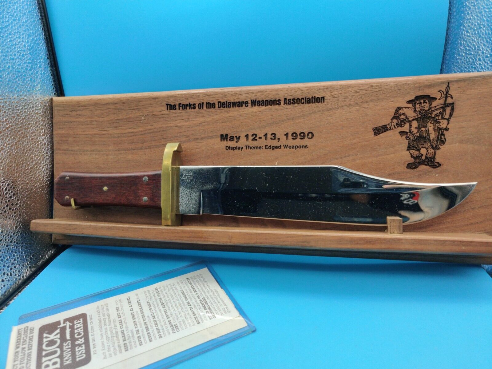 New Old Stock 1988 Buck 903 CA 1990 Bowie Knife Display Custom USA