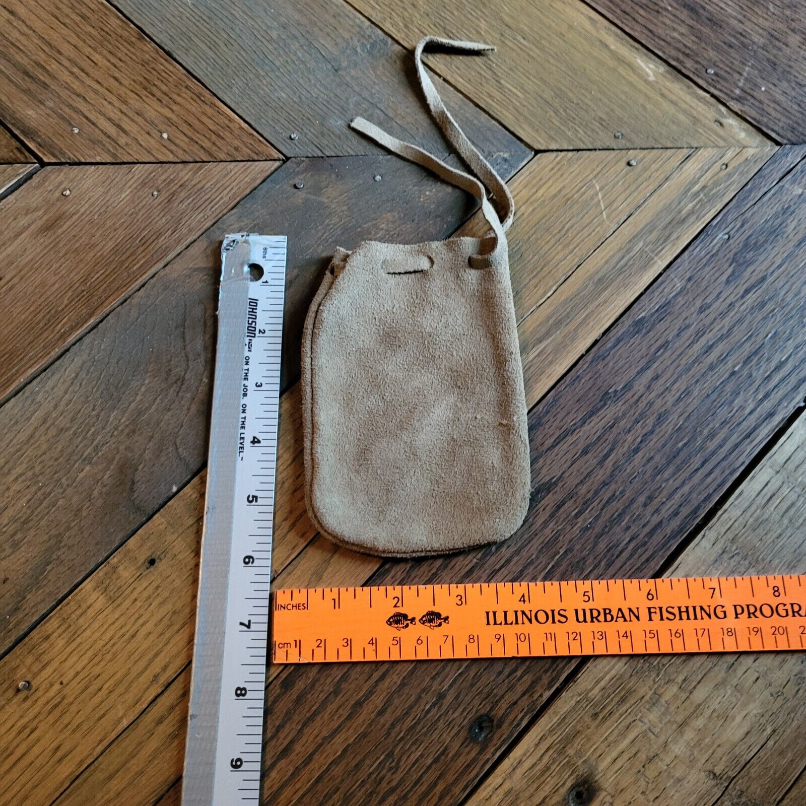 VTG Antique LEATHER  BAG -CAN BE USED AS LITTLE BOYS MARBLE POUCH OR ROCK COLLEC