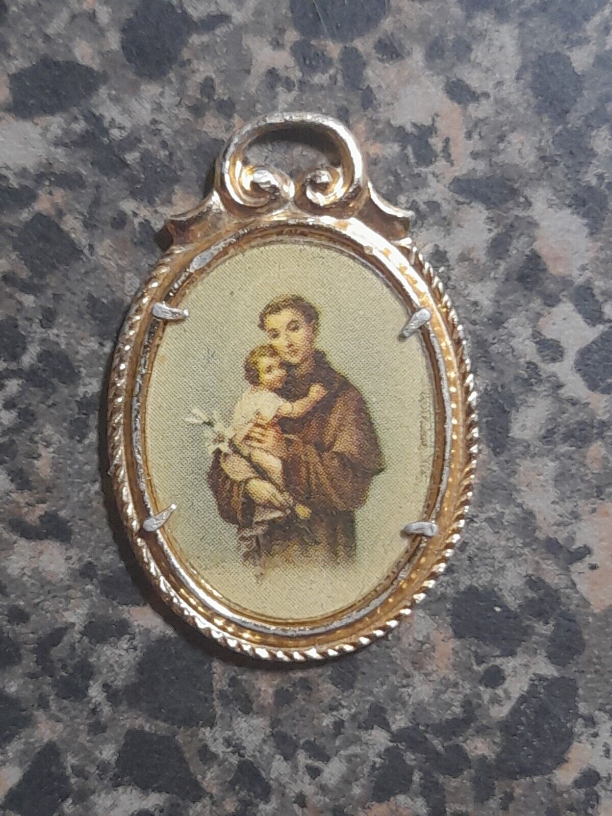 Vintage St Anthony Souvenir from Monsignor Cacella Medal 