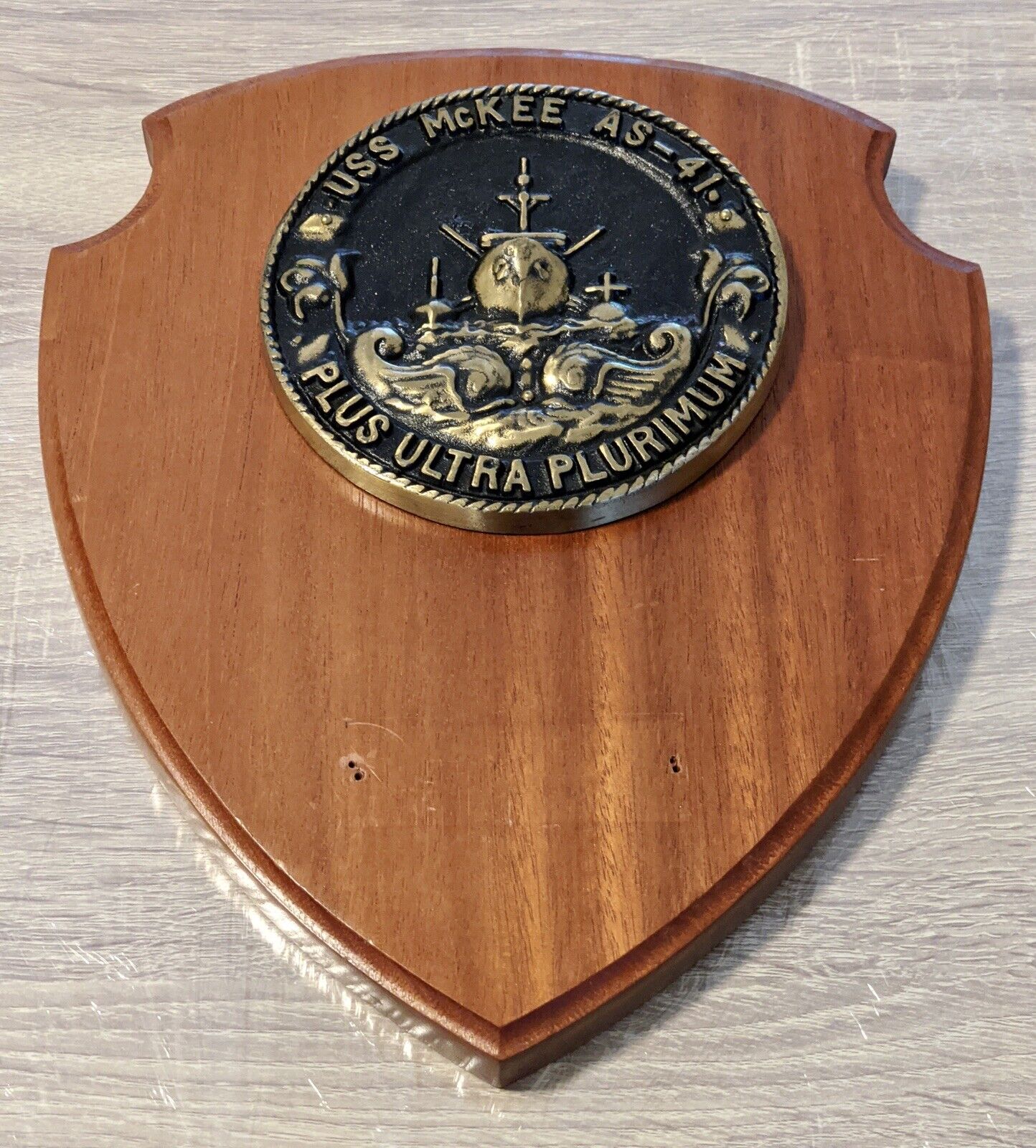 USS McKee AS-41 3 lb 11 oz weight US Navy brass plaque 1992