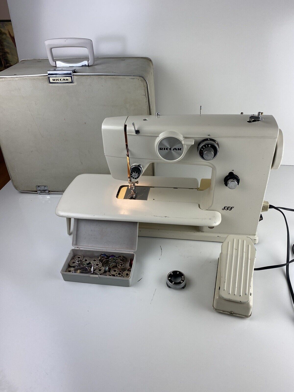 Riccar Model 888 Sewing Machine VTG Tested Works Perfect Missing A Dial But Work