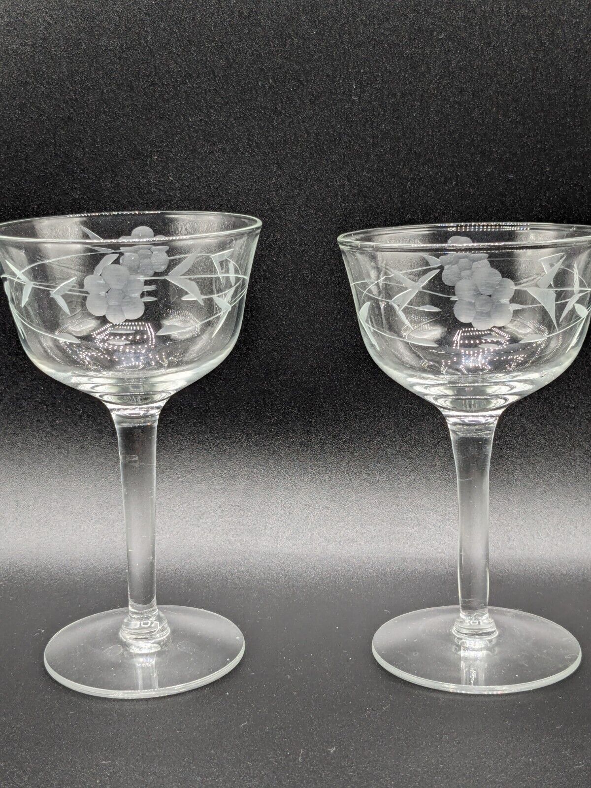 Vintage Etched Crystal Stemware Coupe Champagne Cordial Glasses (set Of 2) 5\