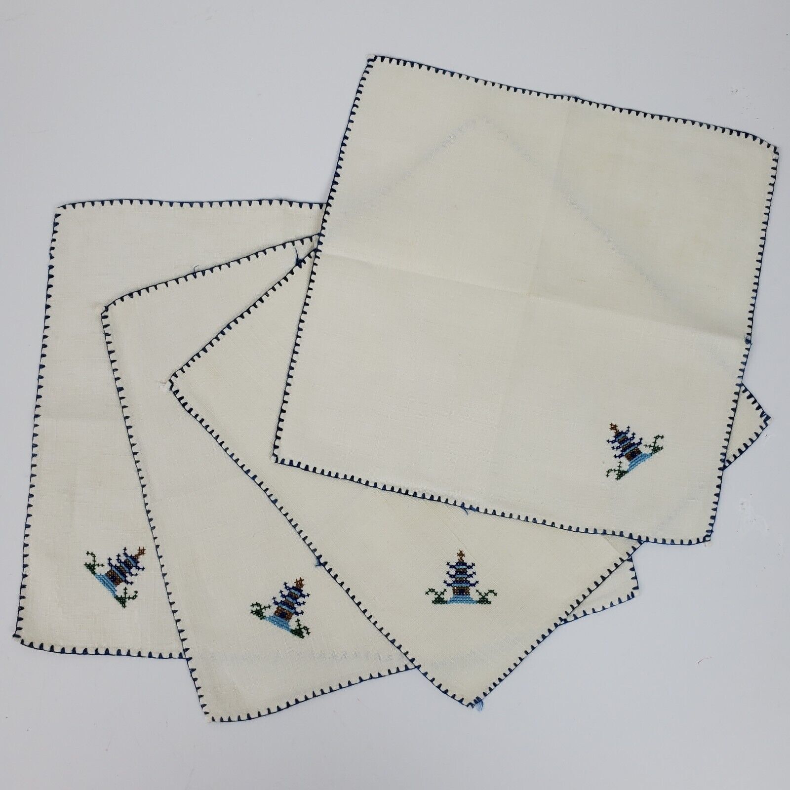 Vintage Embroidery Table Napkins 10x10 Inch SET OF 4 Beige w/ Blue Trim