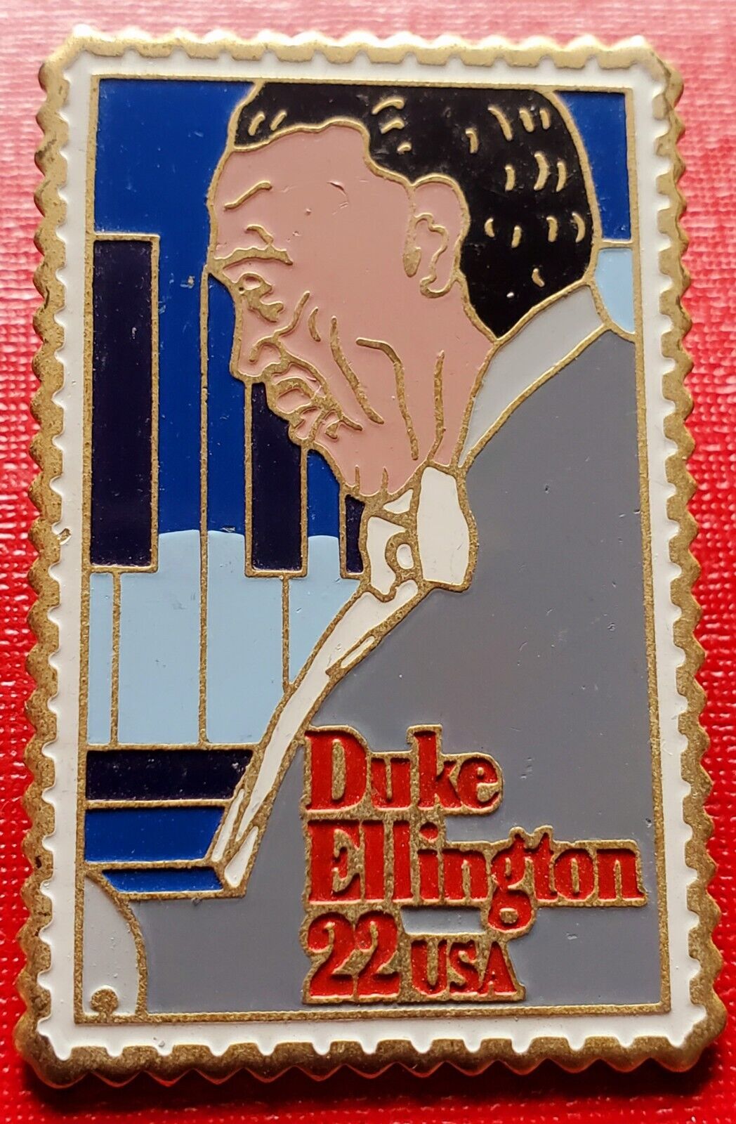 1986 Duke Ellington American Jazz Pianist Musician USPS 22 Cent Stamp Pin