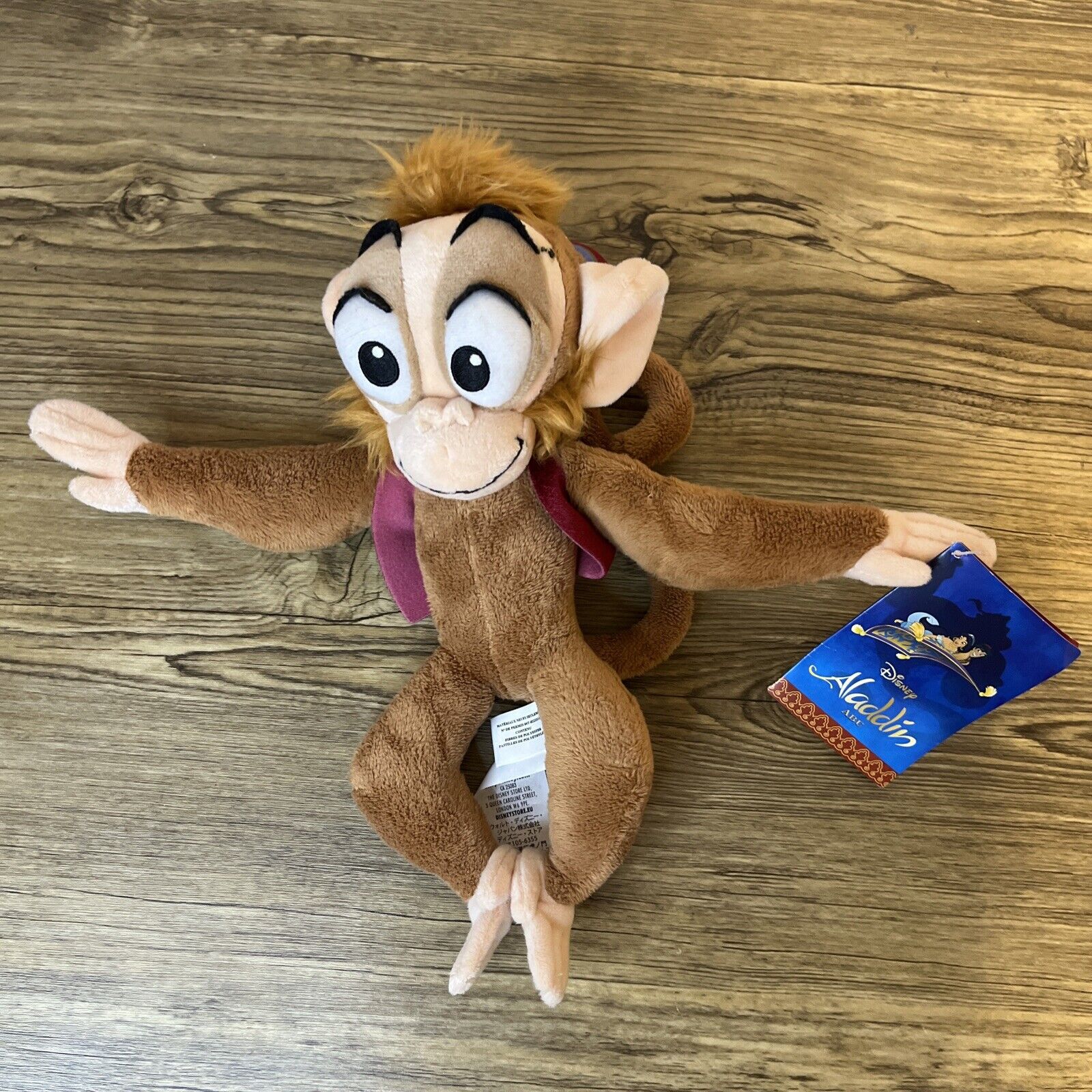 Disney Store Aladdin Abu Hugging Monkey Character Plush 13\