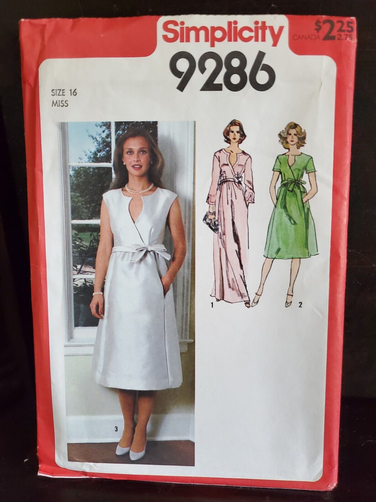 Simplicity Pattern 9286 Women\'s Princess Seamed Dress Uncut 1979 Sz 16