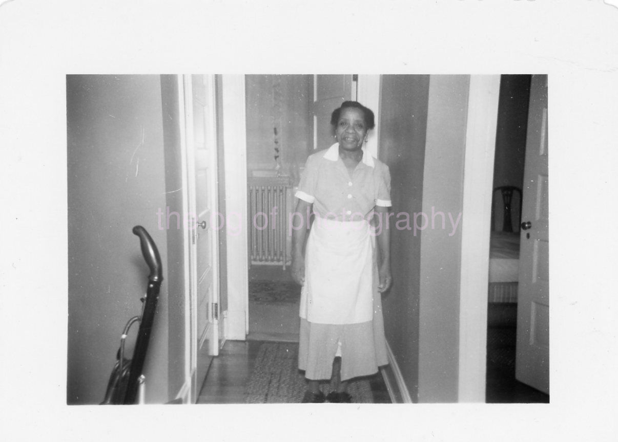 AS SHE WAS Vintage BLACK AND WHITE FOUND PHOTO Snapshot WOMAN 37 LA 91 X