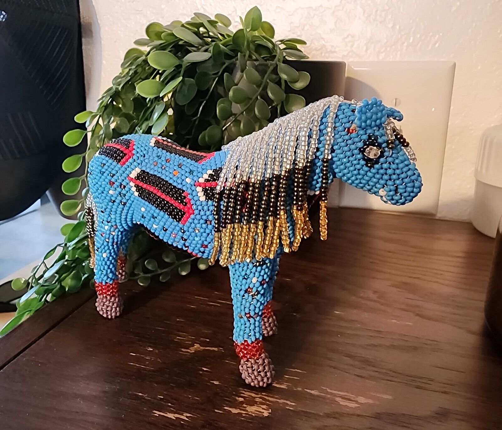 NATIVE AMERICAN INDIAN HAND BEADED HORSE EXQUISITE DETAIL*