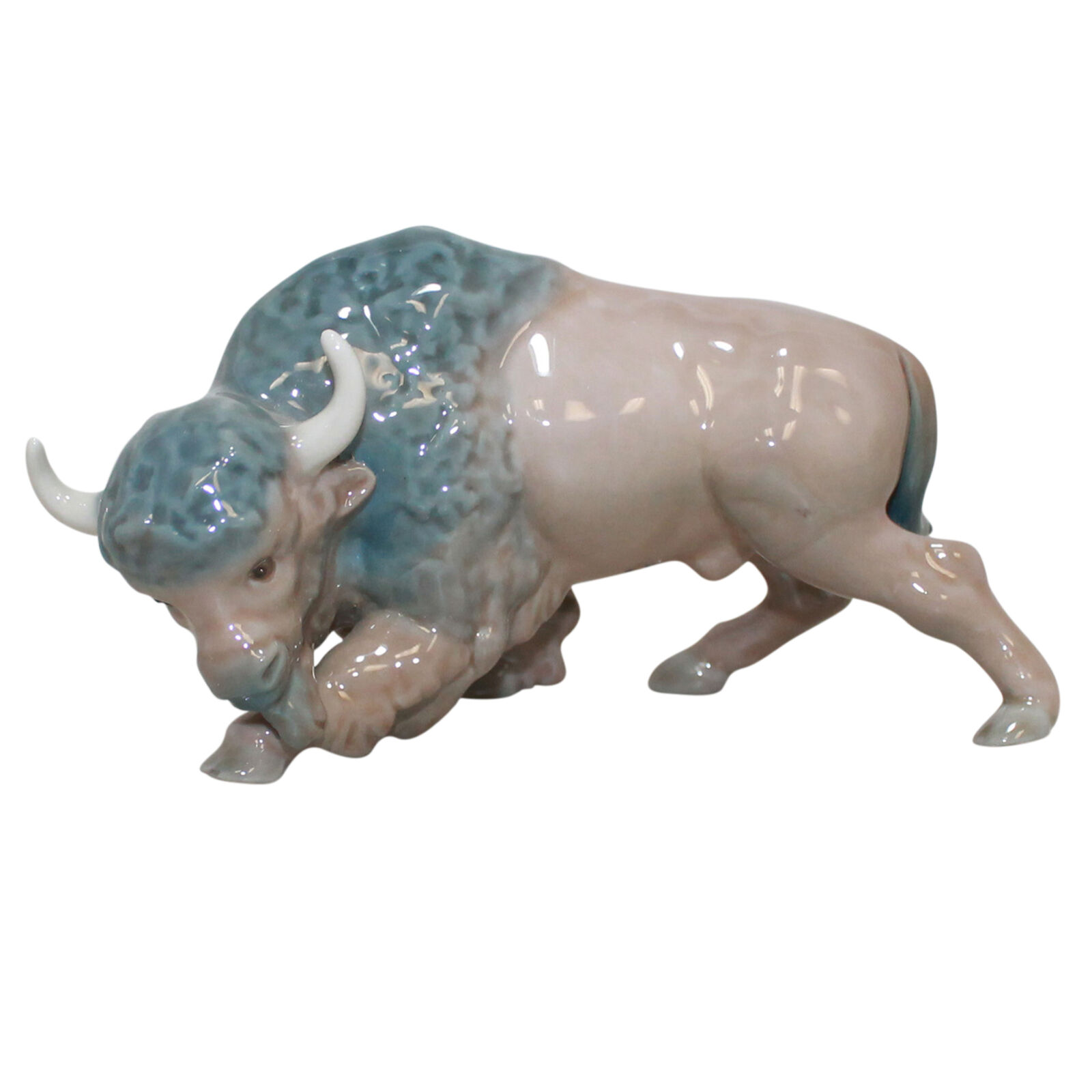 Lladro Figurine Mini Bison Attacking, (5313) 2.25\