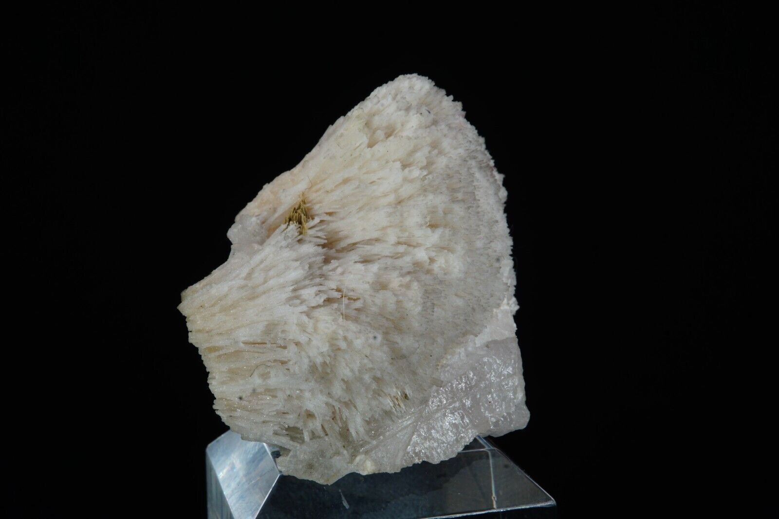 Manganoan Calcite / Rare Mineral Specimen / Banska Stiavnica, Slovakia