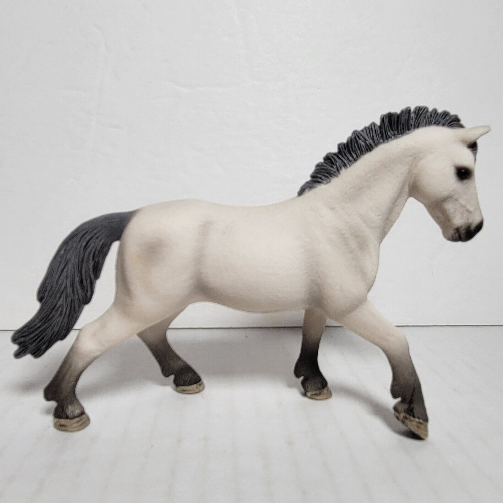 Schleich Camargue Stallion Horse 2011 RETIRED 13710