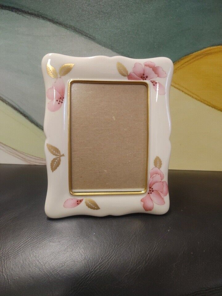 Lenox Ceramic Pink Flowers Gold Trim Picture Frame Easel Back USA