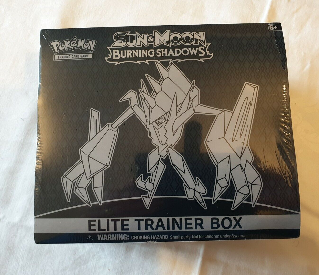 Pokémon TCG Sun & Moon - Burning Shadows ETB Elite Trainer Box OPENED, NO PACKS