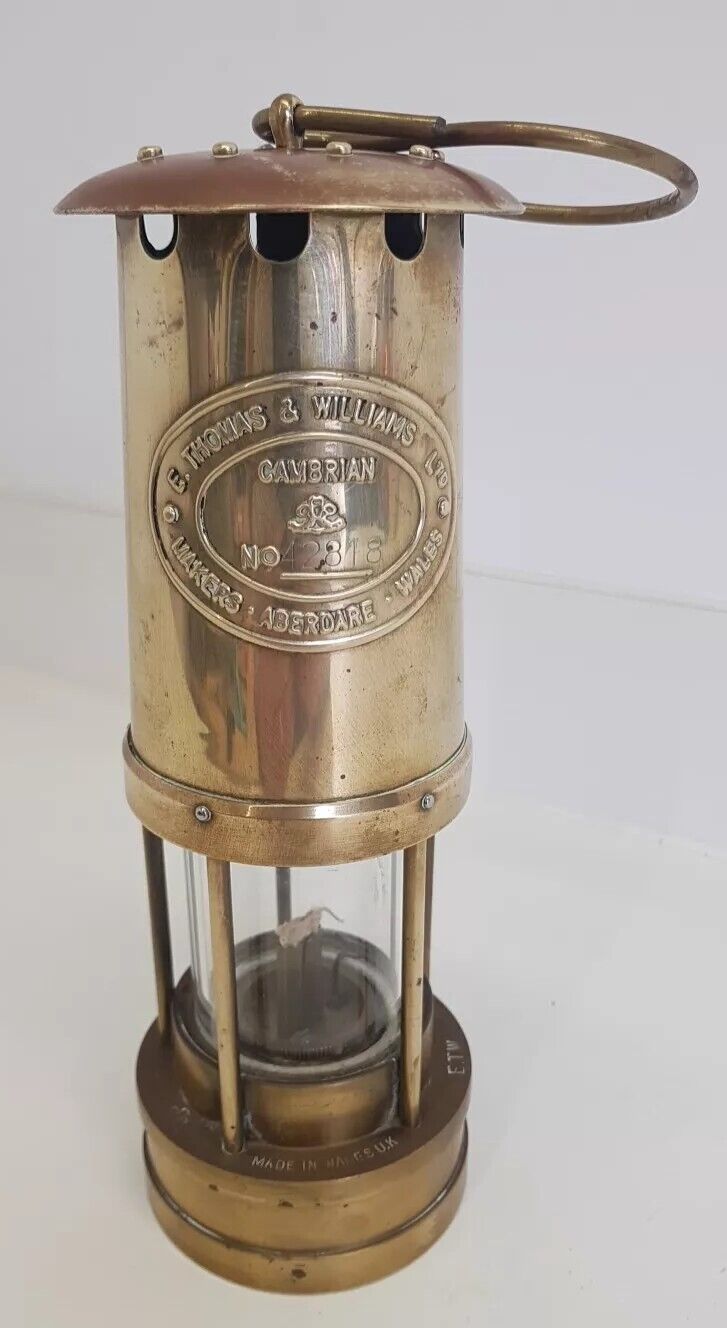 E THOMAS & WILLIAMS BRASS MINERS LAMP  ABERDARE WALES CAMBRIAN Unused Wales GC