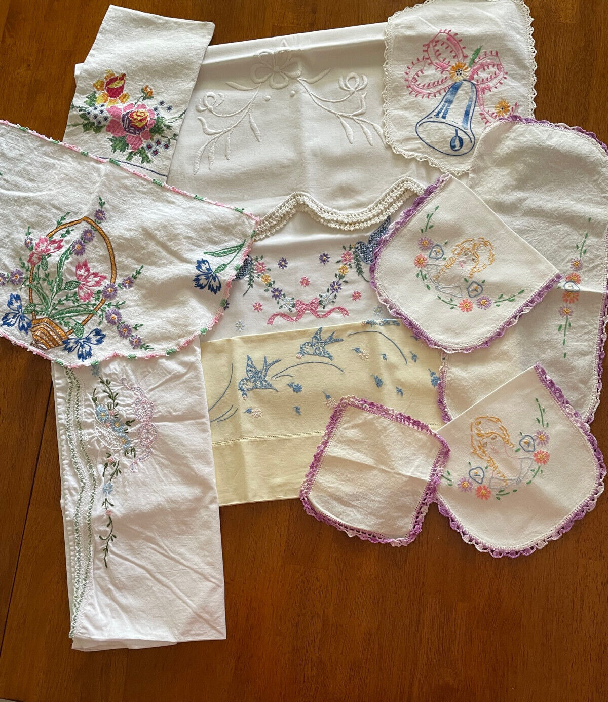  Lot of 11 Mixed Cotton Embroidered Crocheted Pillowcases Doilies Table Runner