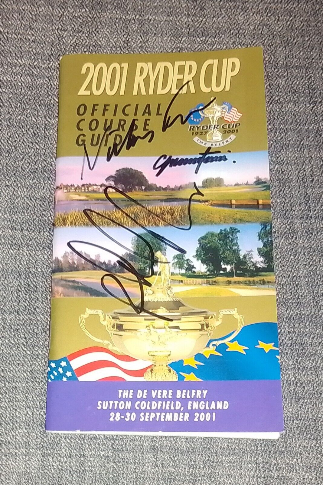 2001 Ryder cup course guide (Cancelled Event)  Due to 9/11 signed 