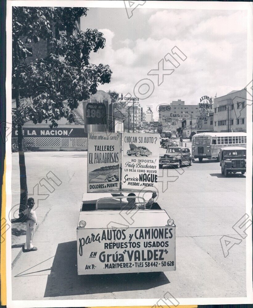 1953 Caracus Venezuela Jose Sanchez Advertises Wares of Merchants Press Photo