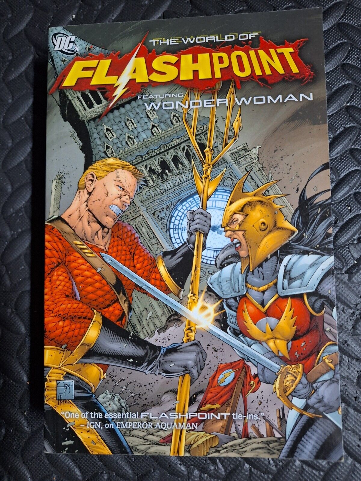 THE WORLD OF FLASHPOINT FEATURING WONDER WOMAN