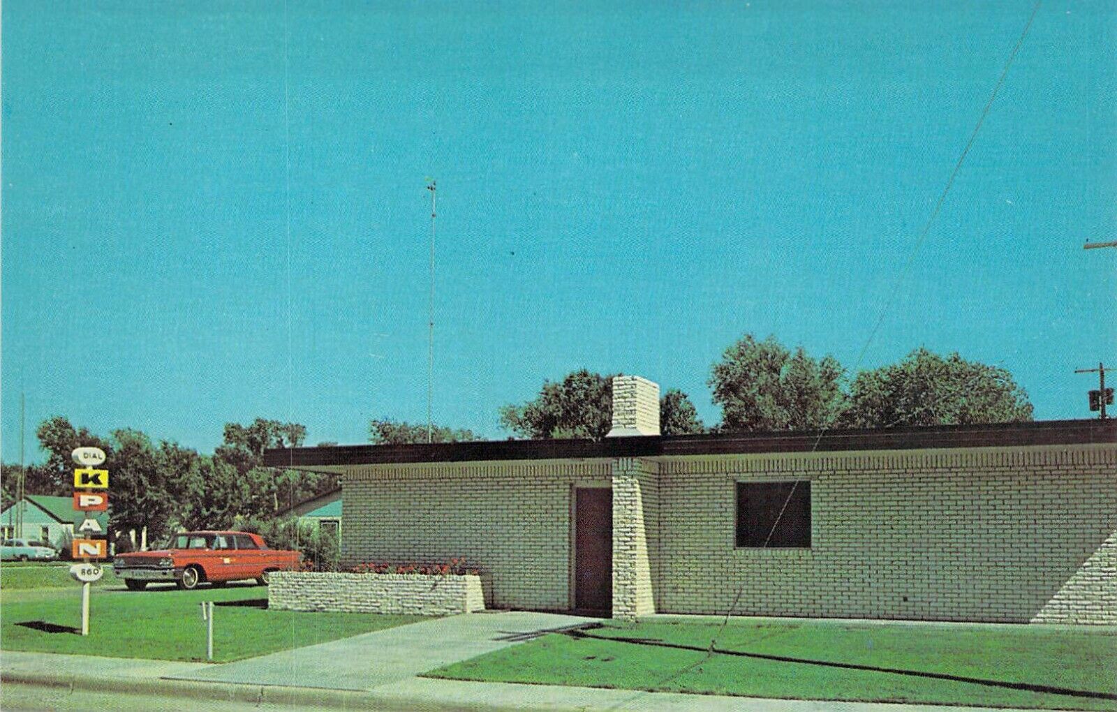 ORIGINAL 1964 TX Hereford Radio Station KPAN 860 KC Sign postcard D01