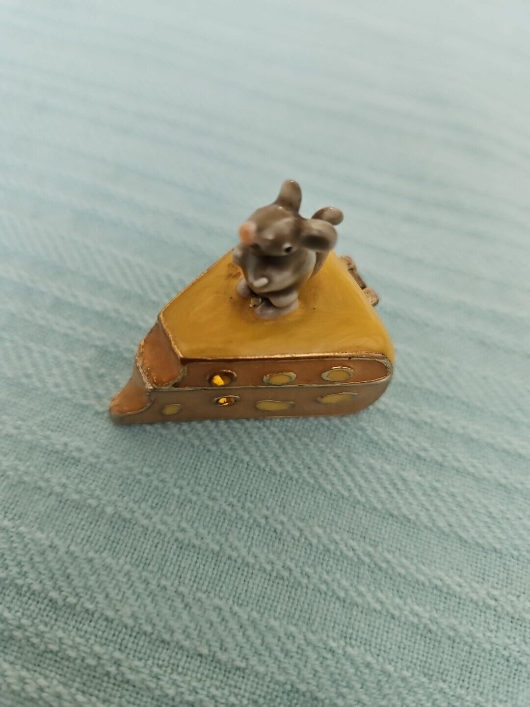 Vintage Monet Mouse Pillbox