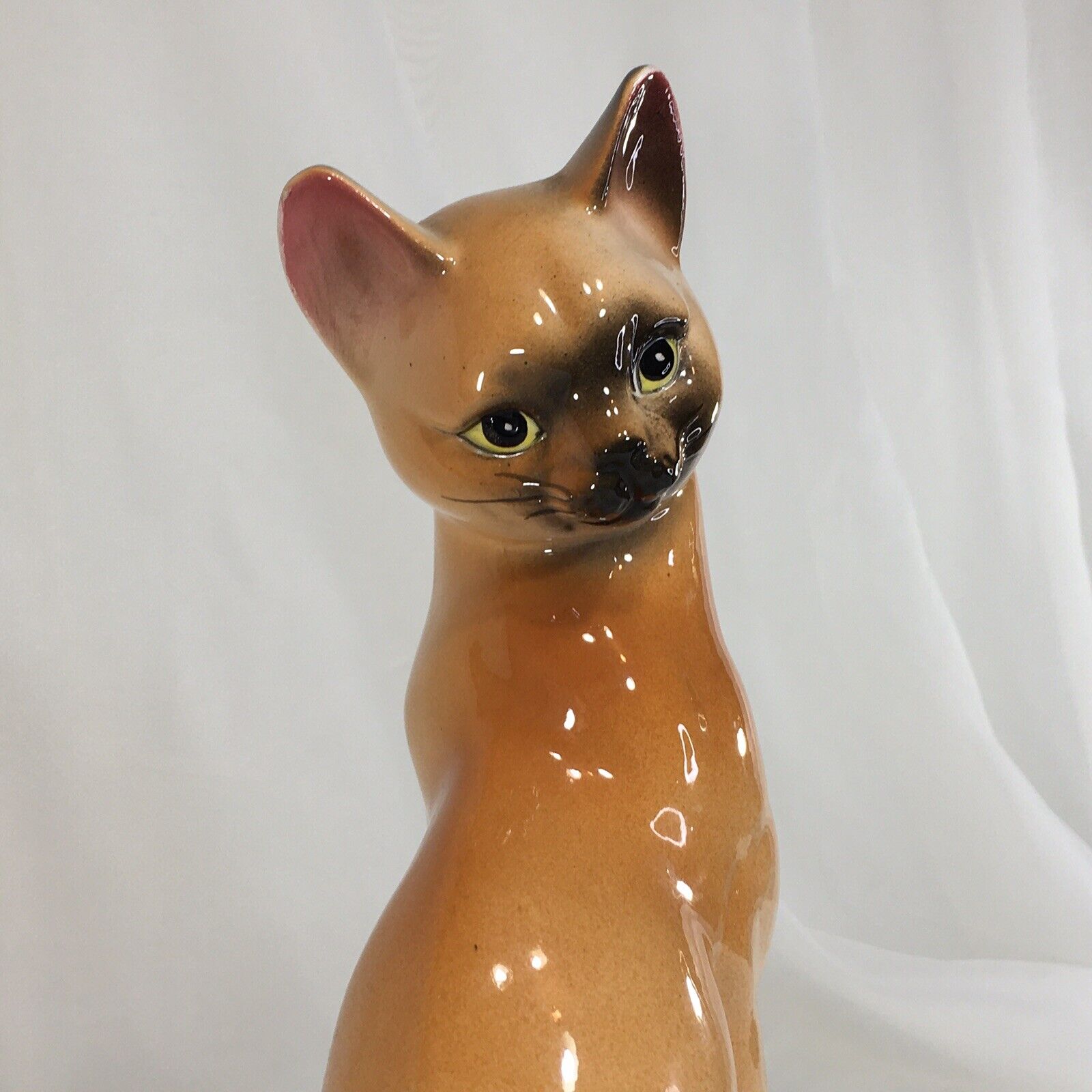 Large Siamese Cat figurine, Japan, Vintage Glazed Porcelain❤️