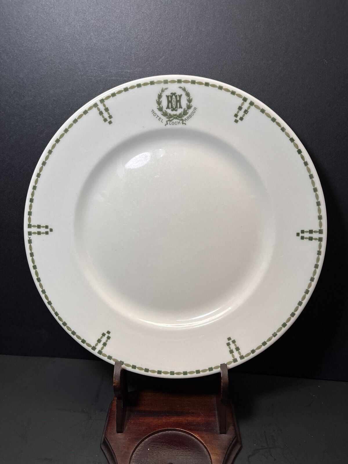 HOTEL LOCH ARBOUR Vintage Restaurant Plate NJ ~ Maddock\'s American China