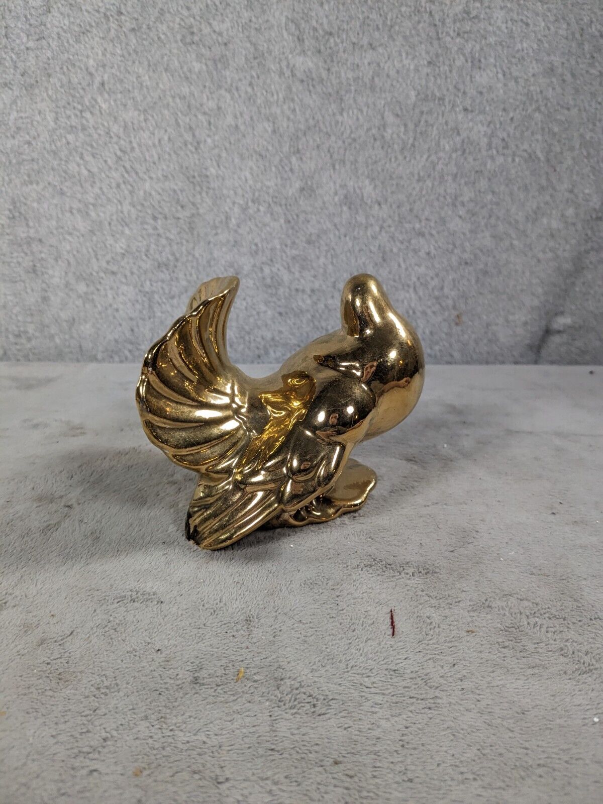 Vintage MCM Bright Gold Porcelain Dove/Pigeon Figurine Home Décor 4.5\