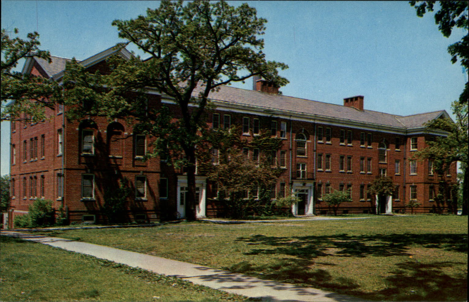Mens Residence North Dormitory Beloit College Wisconsin ~vintage unused postcard