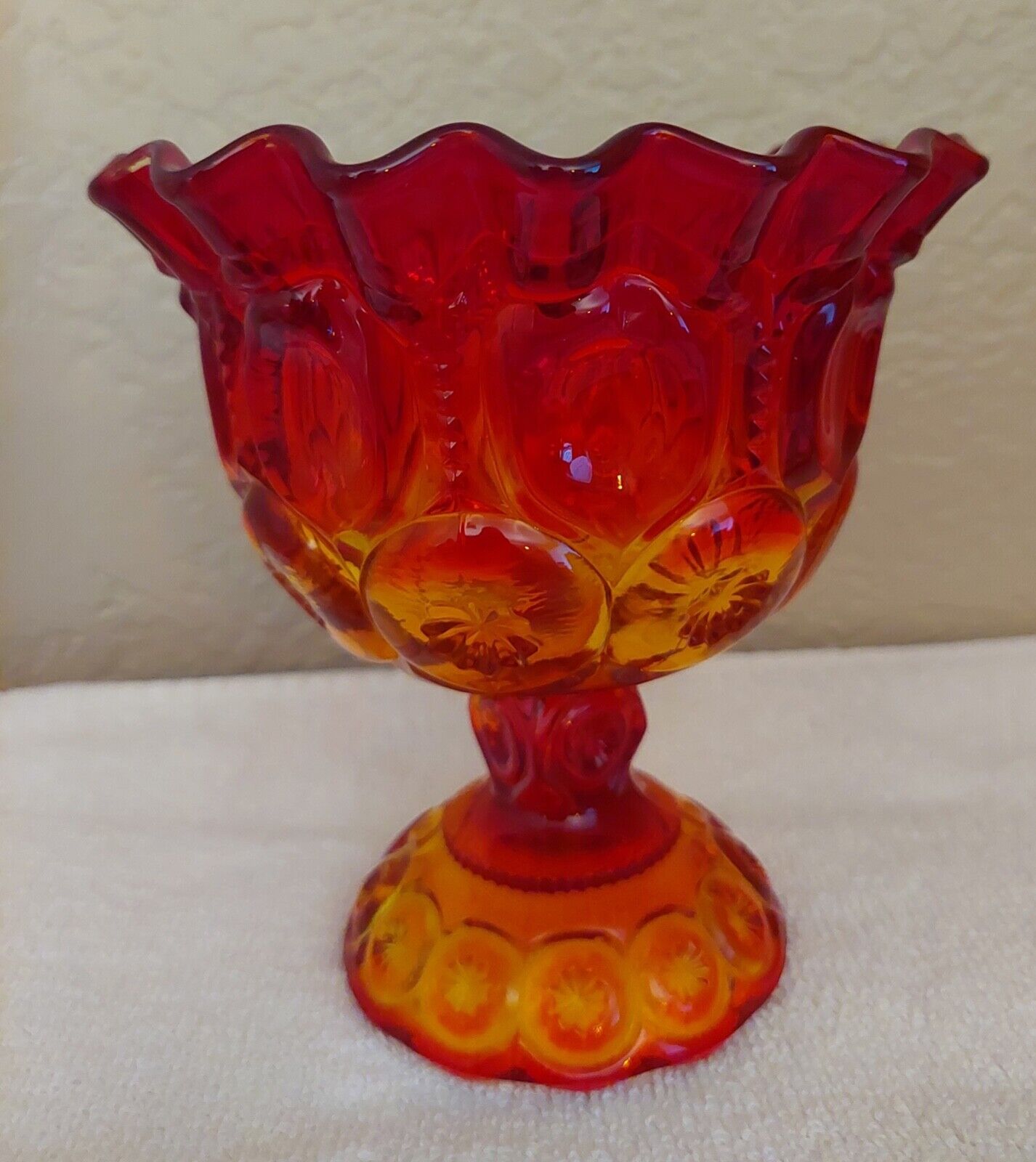 LE Smith Moon And Stars Amberina Glass Pedestal Footed Compote Dish Vintage Red