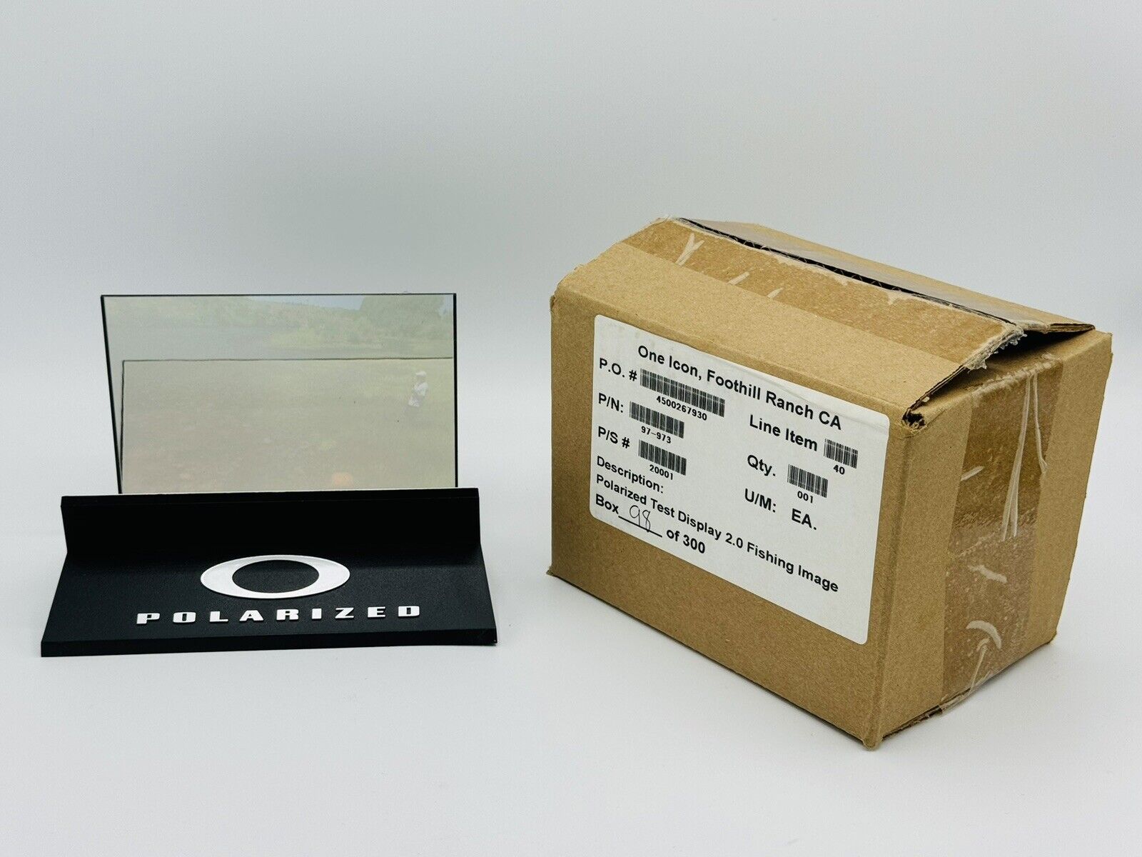 NEW OAKLEY POLARIZED TEST DISPLAY TEST 2.0 FISHING IMAGE STORE DISPLAY CASE RARE