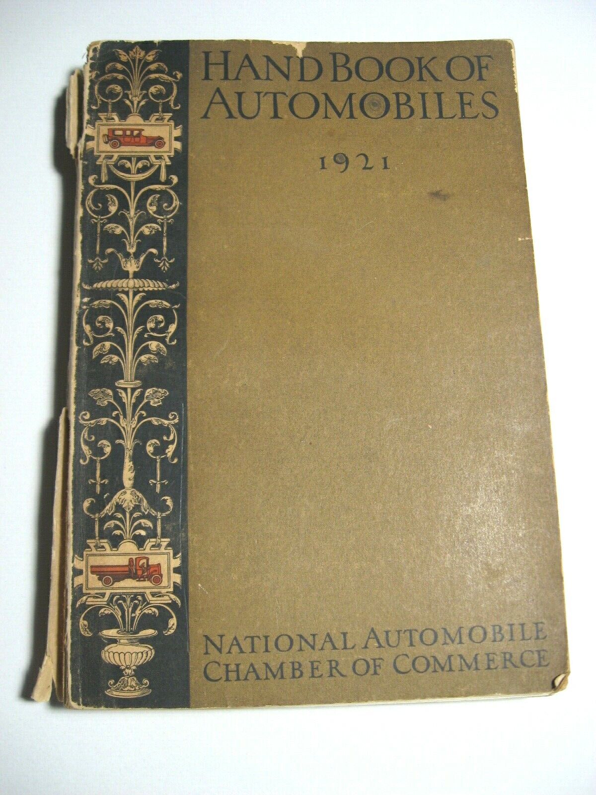1921 Handbook of Automobiles Hand Book Cadillac Packard Buick Auburn Softcover