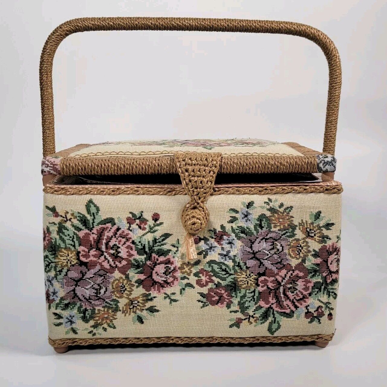 Vintage AZAR Basket Weave Sewing Craft Box with Beads, Thread, Patches 11\