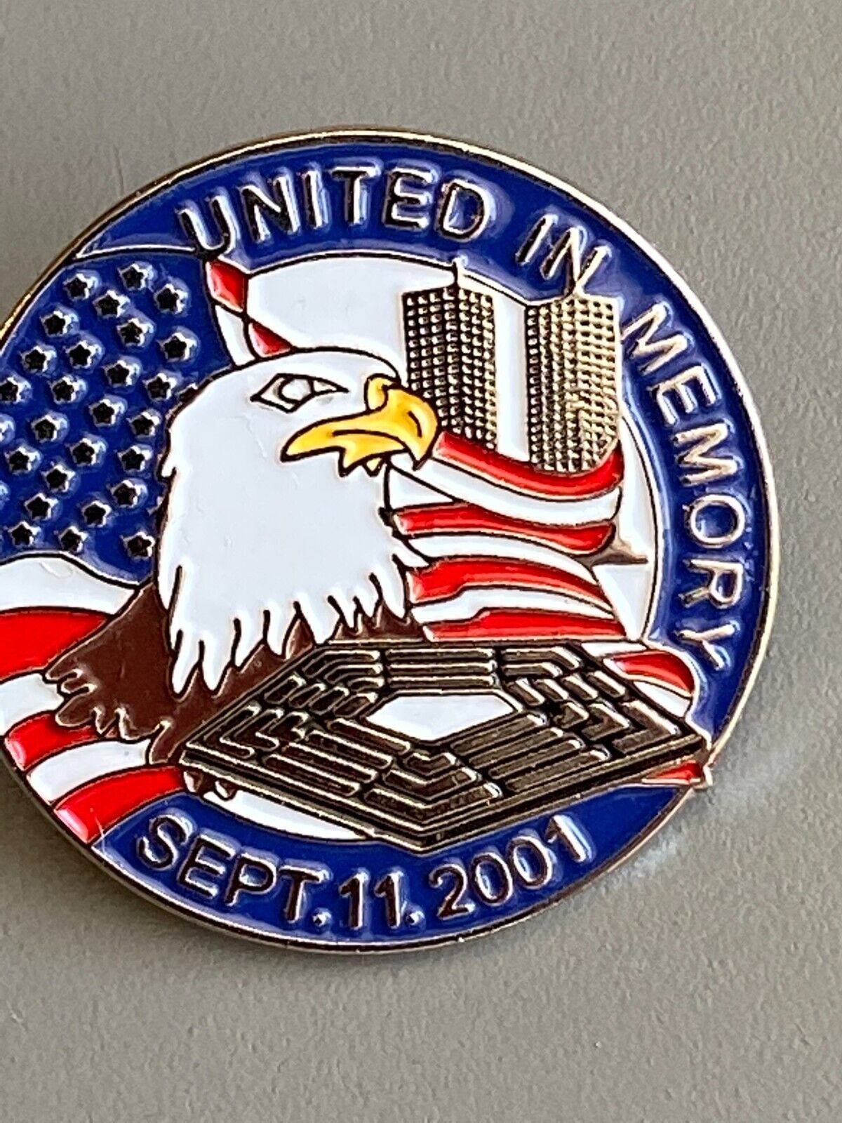 USA MEMORY  September 11th Commemorative Lapel Pin Twin Towers~NEW COLLECTIBLE_
