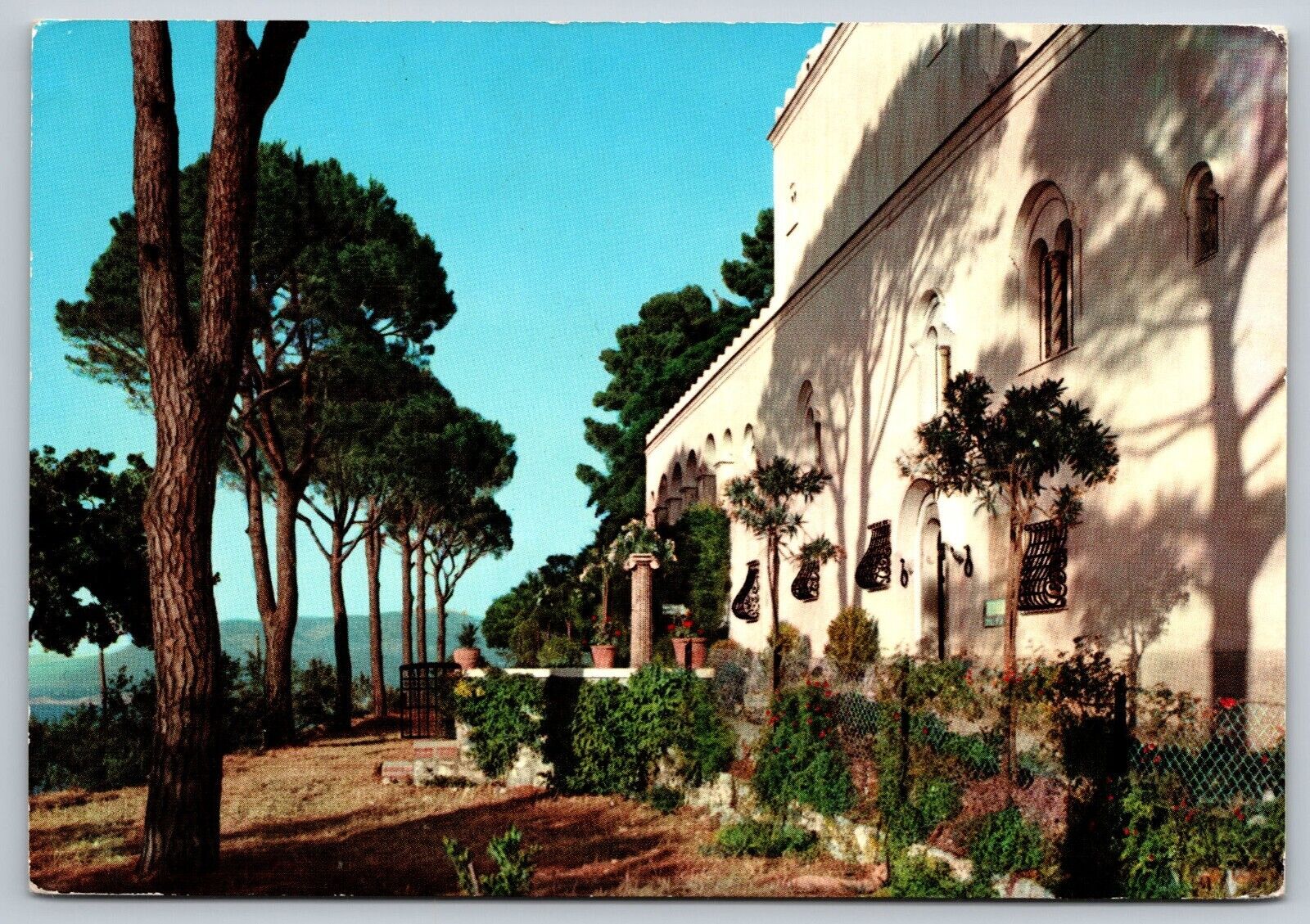 Postcard   Vintage Anacapri S. Michael Countryhouse Italy  [ey]