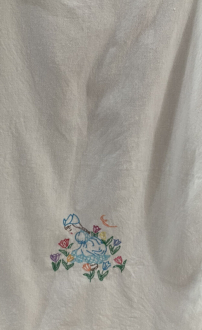 Vintage Needlepoint  Tea Towel Dish Cloth Linen Tulips Bird Kneeing Dutch Girl