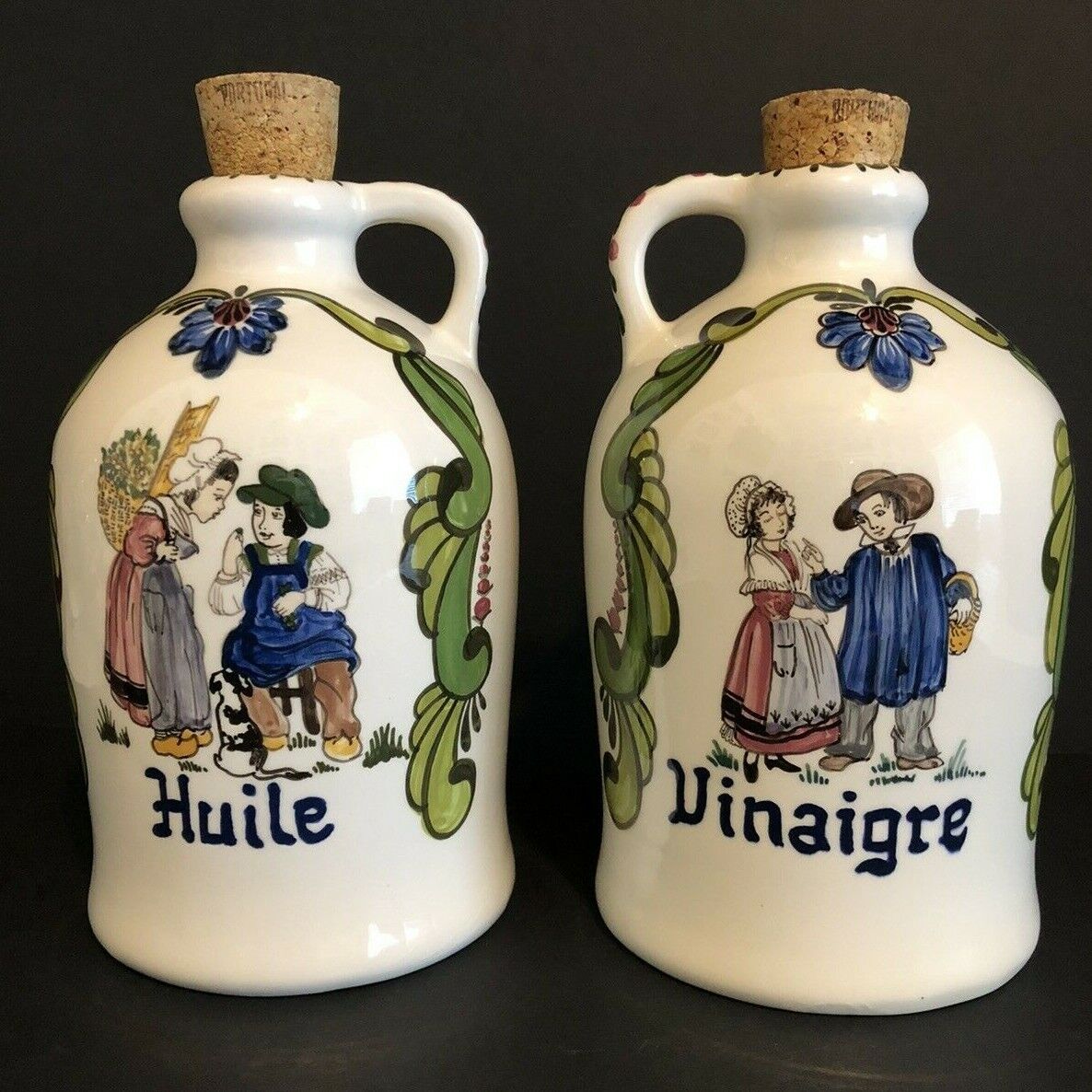 Vintage Set Of 2 Large Hand Painted Ceramic Huile & Vinaigre Jugs 9\