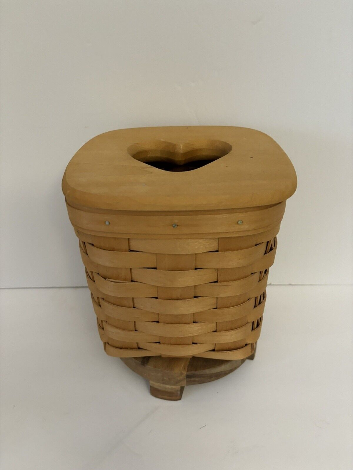 Royce Craft Tissue Basket 1997 & Wooden Heart Shape Lid Ohio Made