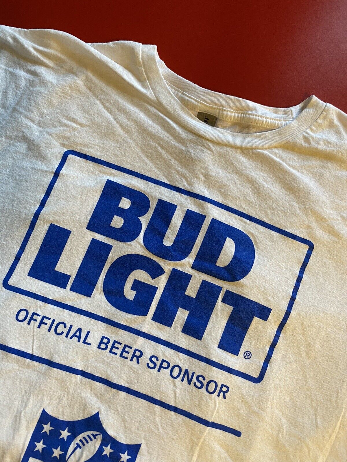 BUD LIGHT - Official NFL Sponsor - Men\'s White T-Shirt XL