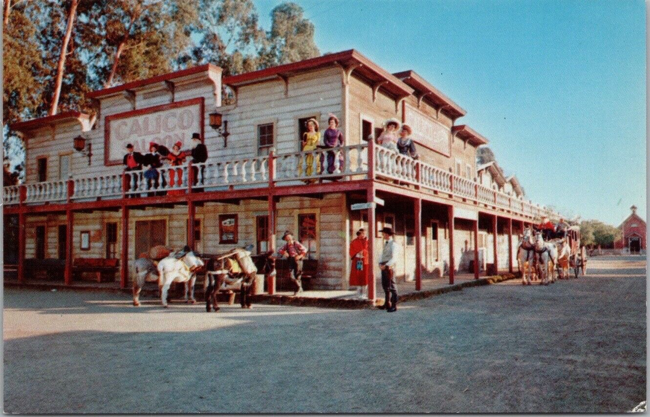 c1950s KNOTT\'S BERRY FARM Postcard Calico Saloon / Ghost Town Street Scene