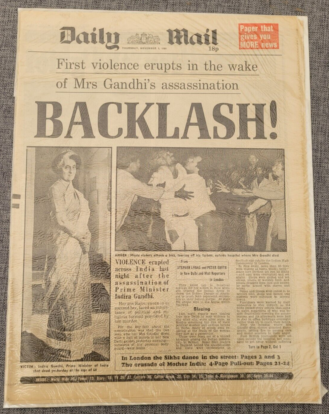 DAILY MAIL VIOLENCE AT WAKE AFTER MRS GHANDI DEATH INDIA 1ST NOV 1984 NEWSPAPER