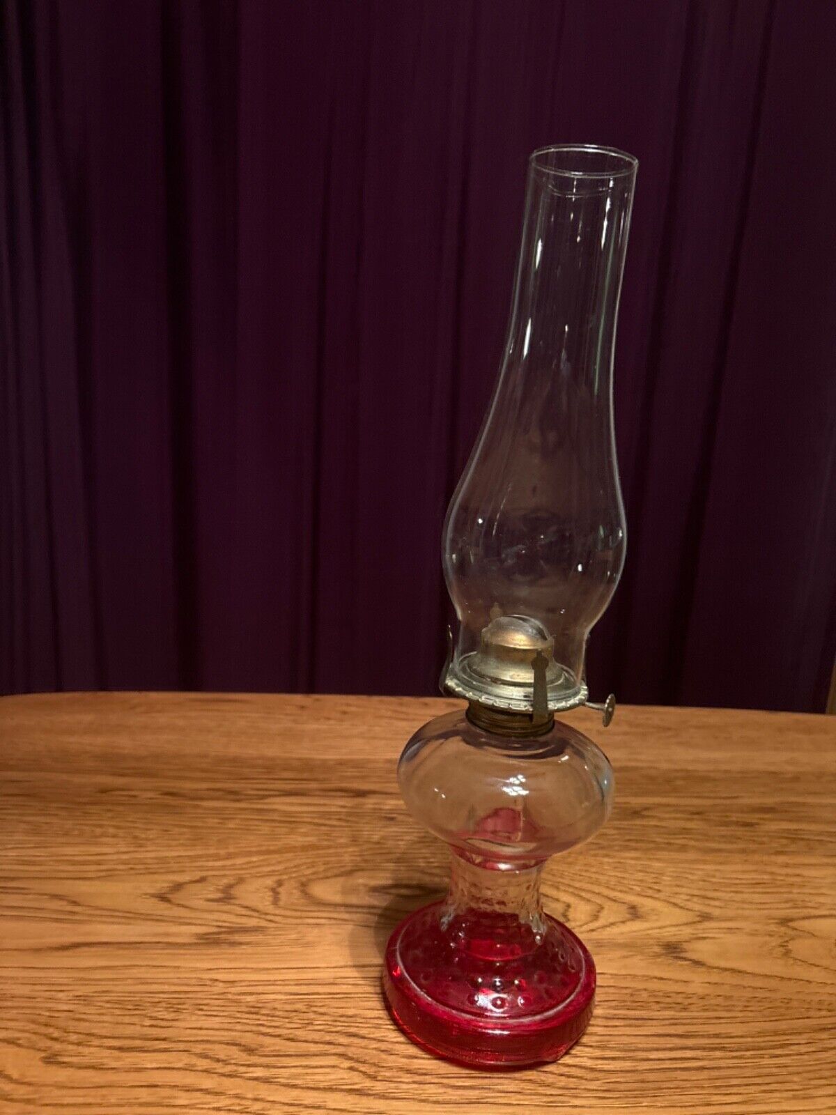 antique glass kerosene oil lamp