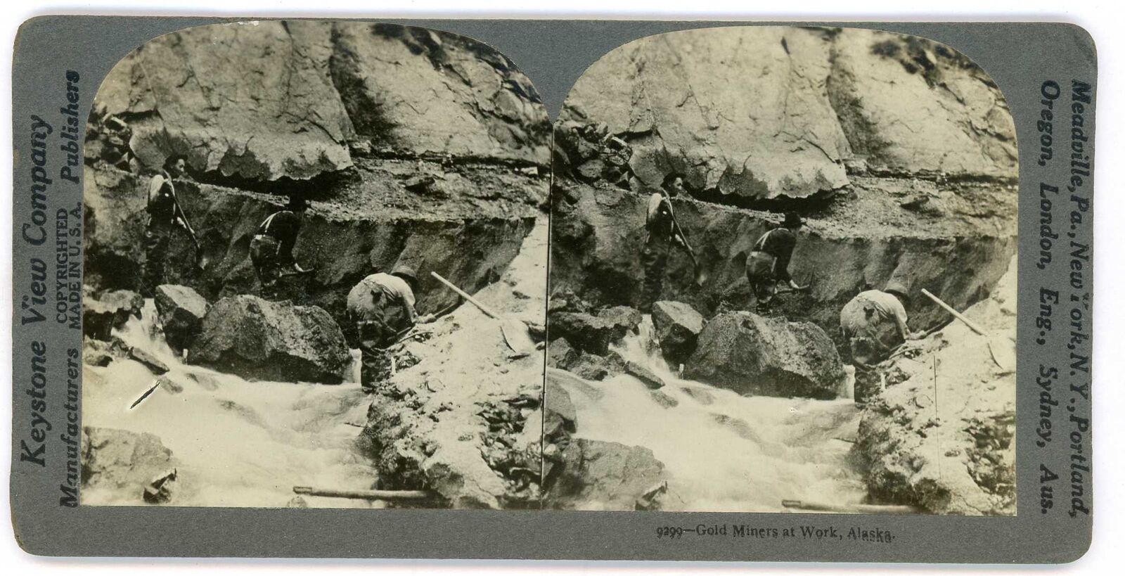 Alaska Gold Rush GOLD MINERS DIGGING GOLD IN BANK OF SOIL Stereoview 9299 kak12