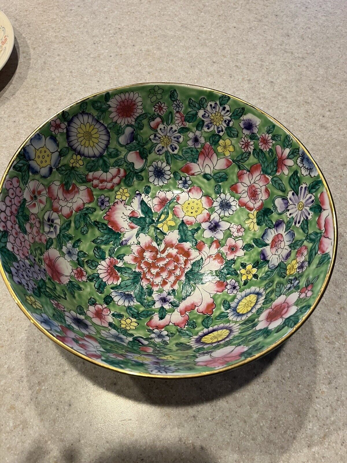 Chinese Millefiori Large Bowl (Ø18cm H9cm). Multicolored flower patterns with go