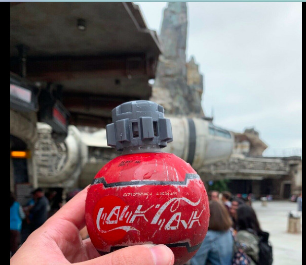 1 STAR WARS Land GALAXY\'S EDGE COKE BOTTLE resealable Coka Cola Disneyland World