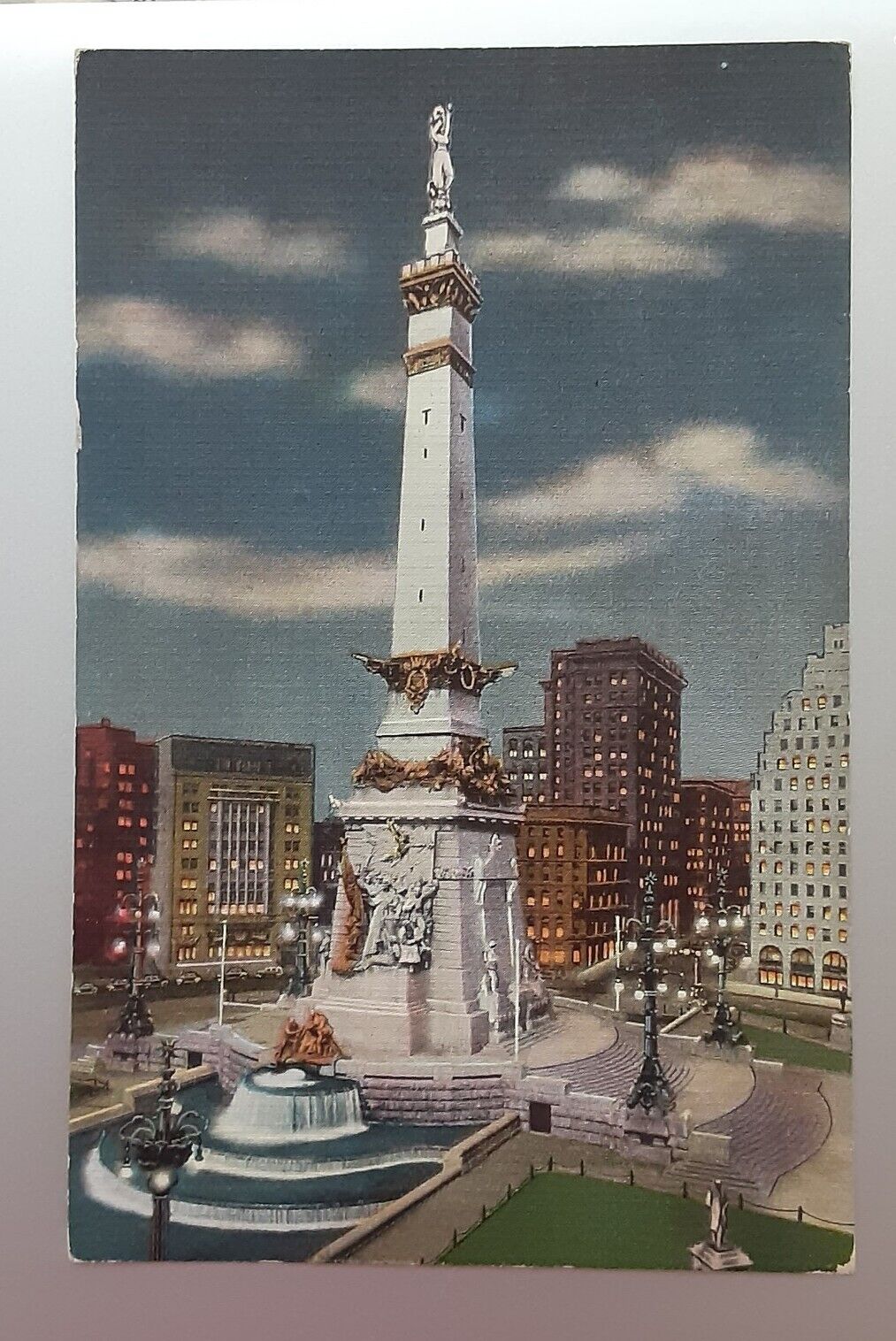 Vintage Postcard ~ Indianapolis IN-Indiana, Soldiers & Sailors Monument at Night