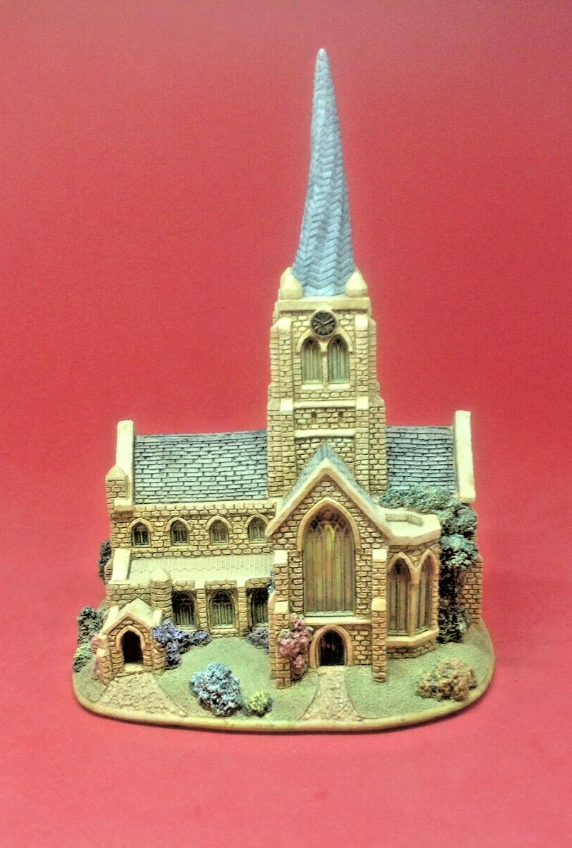 Lilliput Lane -The Crooked Spire Chesterfield ,L2658 Britain\'s Heritage Boxed.