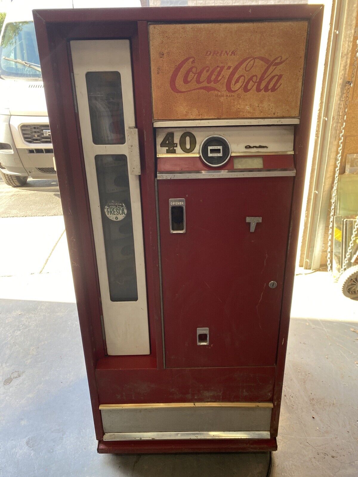 1964 Vintage Coca-Cola Soda Bottle Vending Machine ~ It Works Model# CSS-64FS
